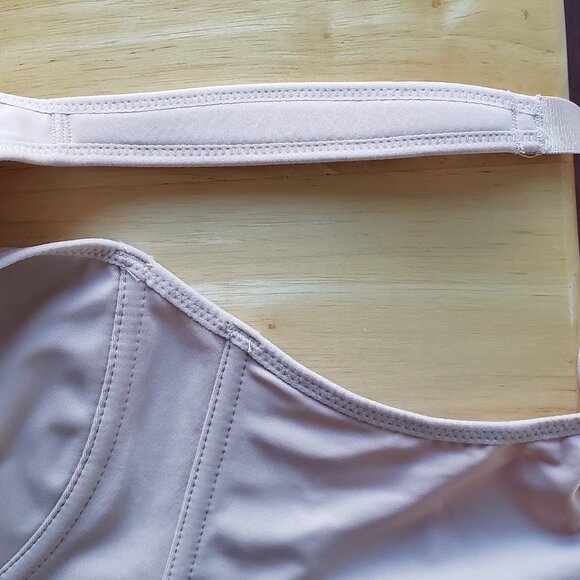 NWT women's Shecurve tan bra 40c - Picture 9 of 14